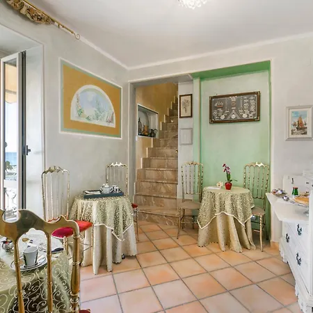 B&B Da Giueli Rooms On The Seafront