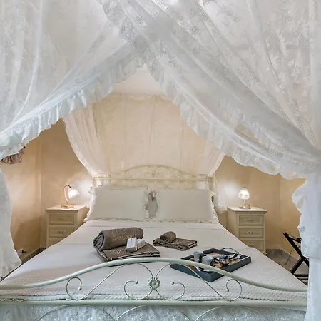 住宿加早餐酒店 Da Giueli On The Seafront 3*