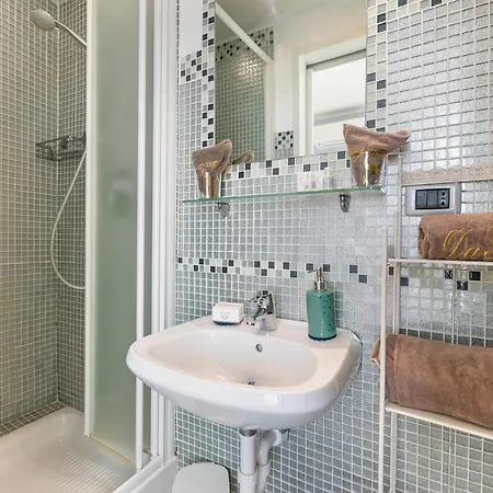 住宿加早餐酒店 Da Giueli On The Seafront