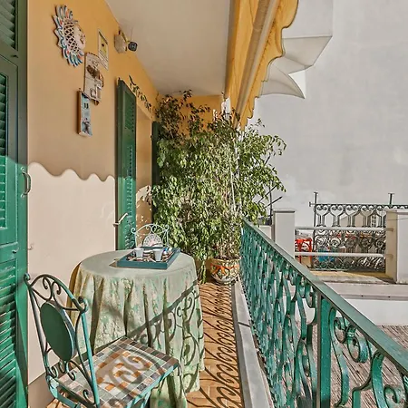 Bed & Breakfast Da Giueli On The Seafront Alassio